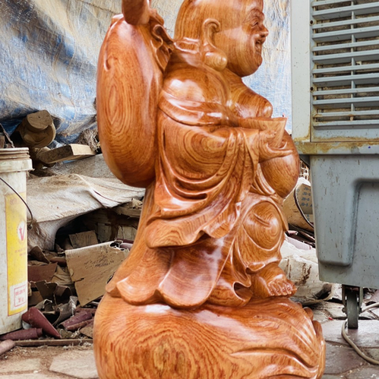 Tượng gỗ Phật Di Lạc