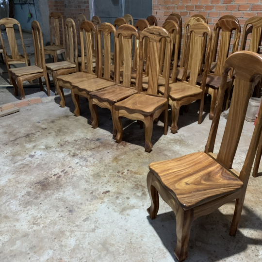 Ghế gỗ đẹp