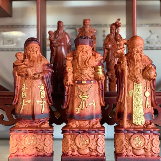 Tượng gỗ thờ bàn Ông Địa