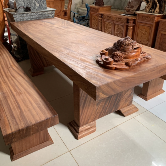 Bộ bàn ghế ghế gỗ nguyên khối