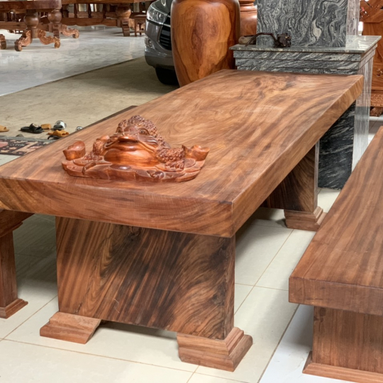 Bộ bàn ghế ghế gỗ nguyên khối