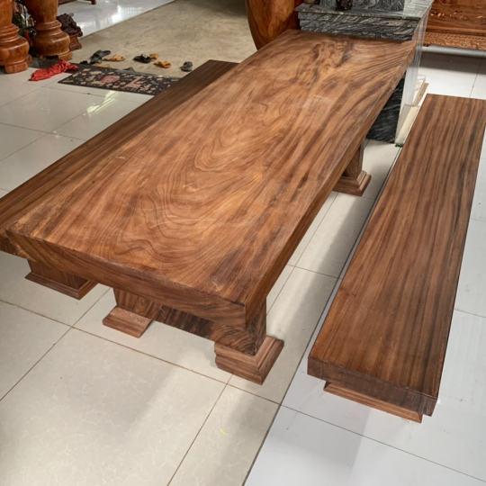 Bộ bàn ghế ghế gỗ nguyên khối