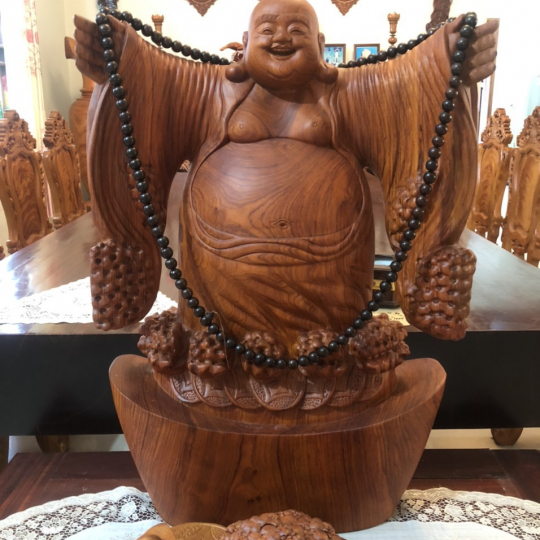 Tượng Phật Di Lạc lớn