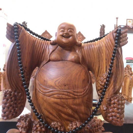 Tượng Phật Di Lạc lớn
