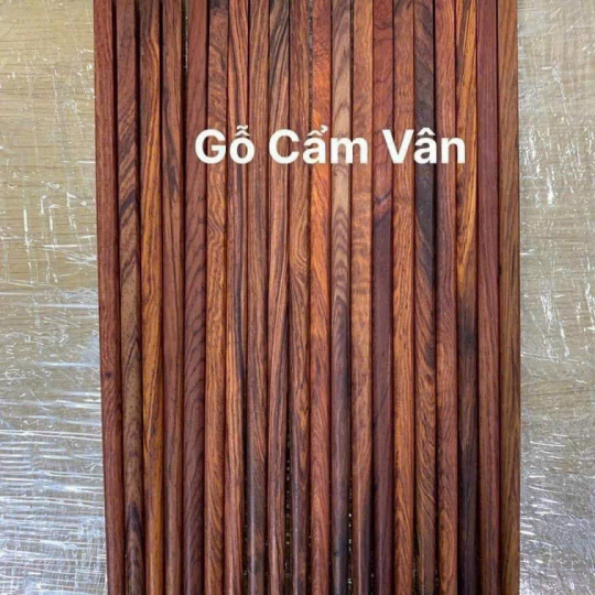 Đũa gổ Cẩm Vân