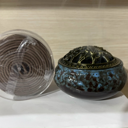 Xông Trầm - dạng Lư tròn