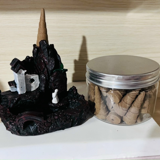 Xông Trầm - mỹ nghệ