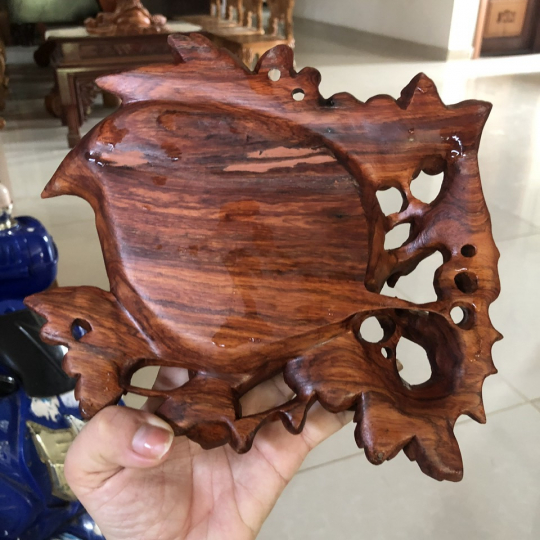 GẠT TÀN THUỐC LÁ
