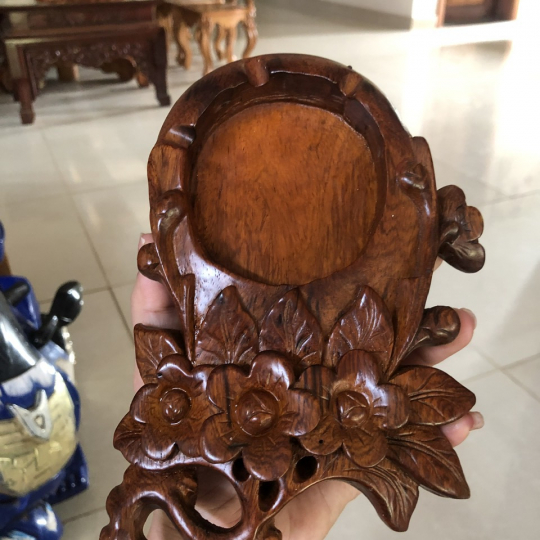 GẠT TÀN THUỐC LÁ