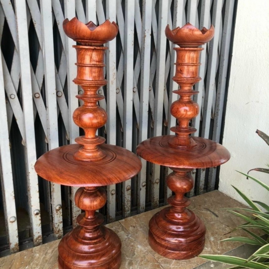ĐÈN THỜ CÚNG