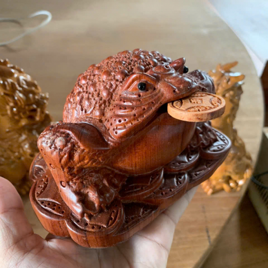 Tượng Cóc Thiềm Thừ